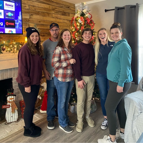 Meet your Posher, Sherri - Picture 4 of 16